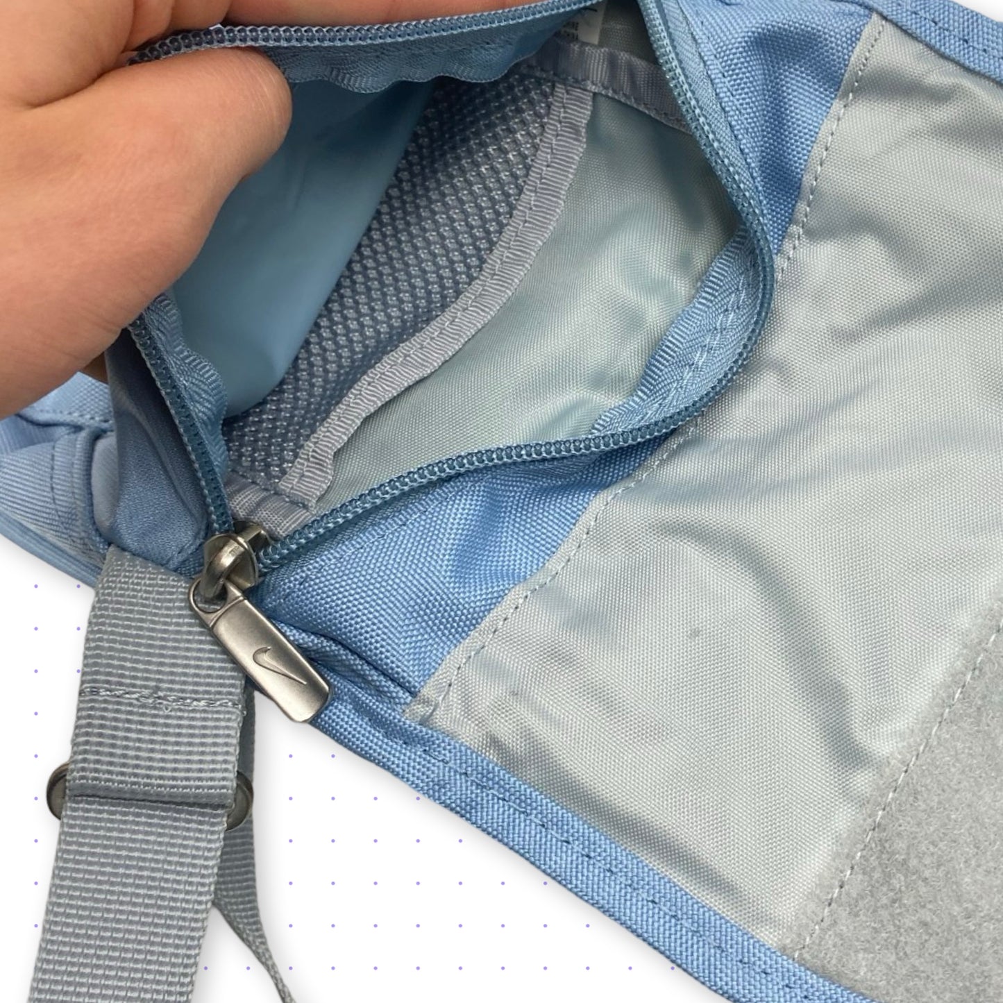 00s Nike Reflective Side Bag Baby-Blue