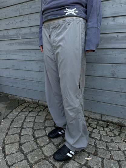 ‘01 Nike B2 Tactical Cargo Pants Grey
