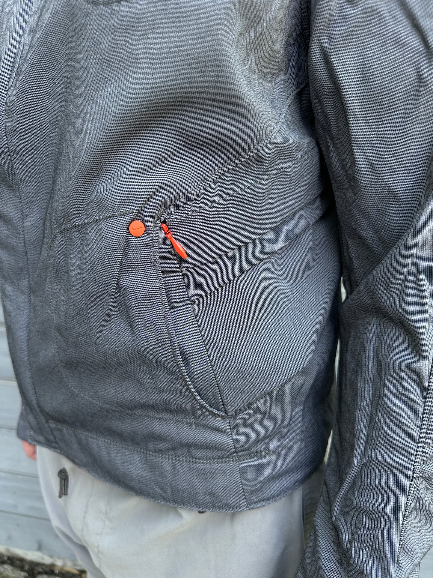 ´06 Nike Pleated Jacket Grey/Orange