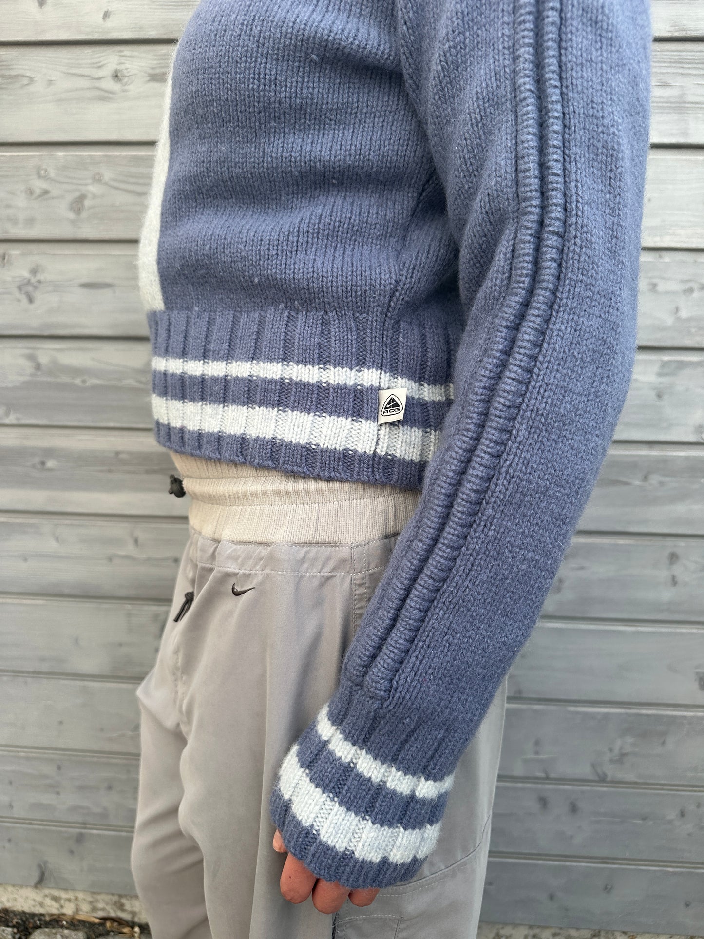 ´02 Nike ACG Wool Knit Sweater Navy Blue