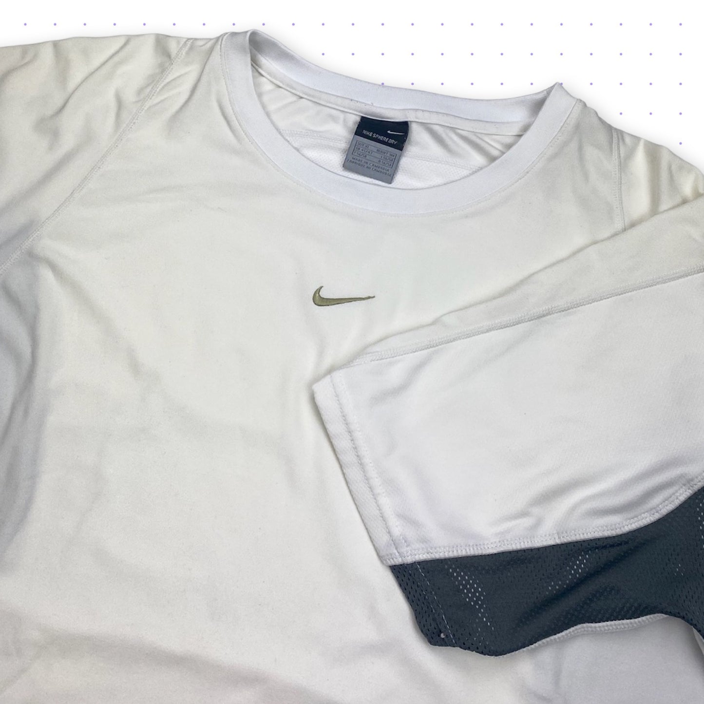 00s Nike Center Swoosh Sphere Dry Training T-Shirt White