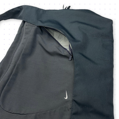 00s Nike Side Bag Black/Grey