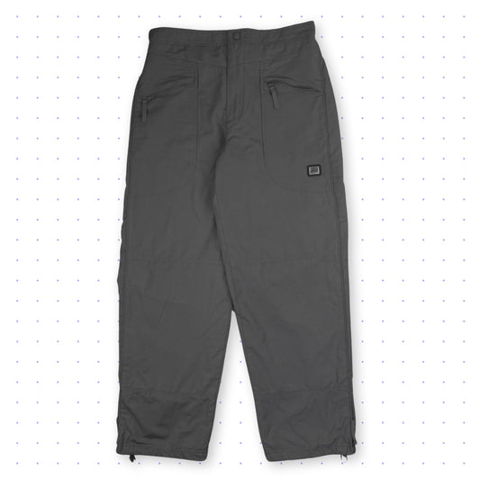 ‘02 Nike Metal Badge Pants Grey