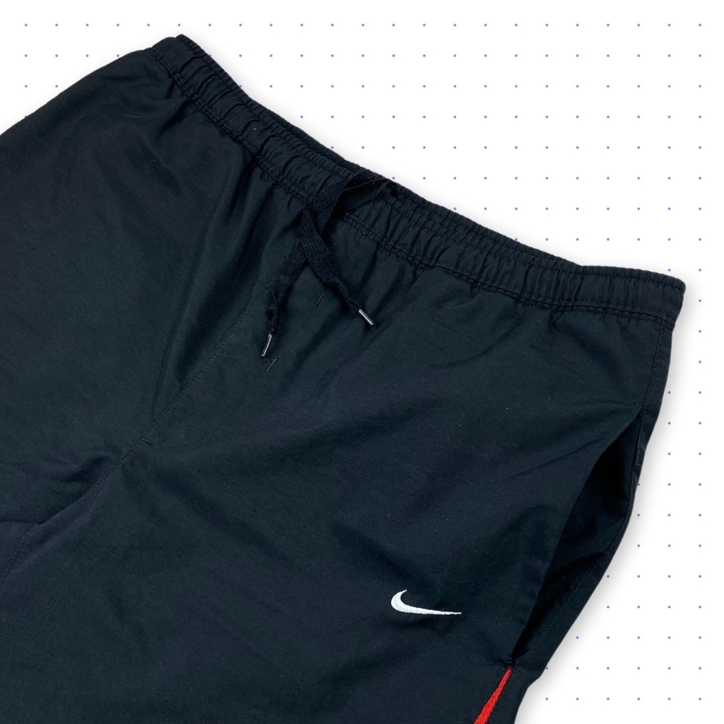 00s Nike Shorts Black/Red