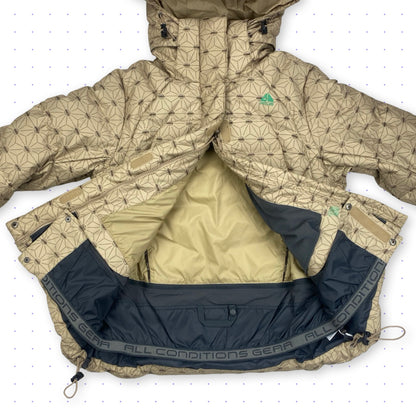 00s Nike ACG Ventilated Down Puffer Jacket Beige