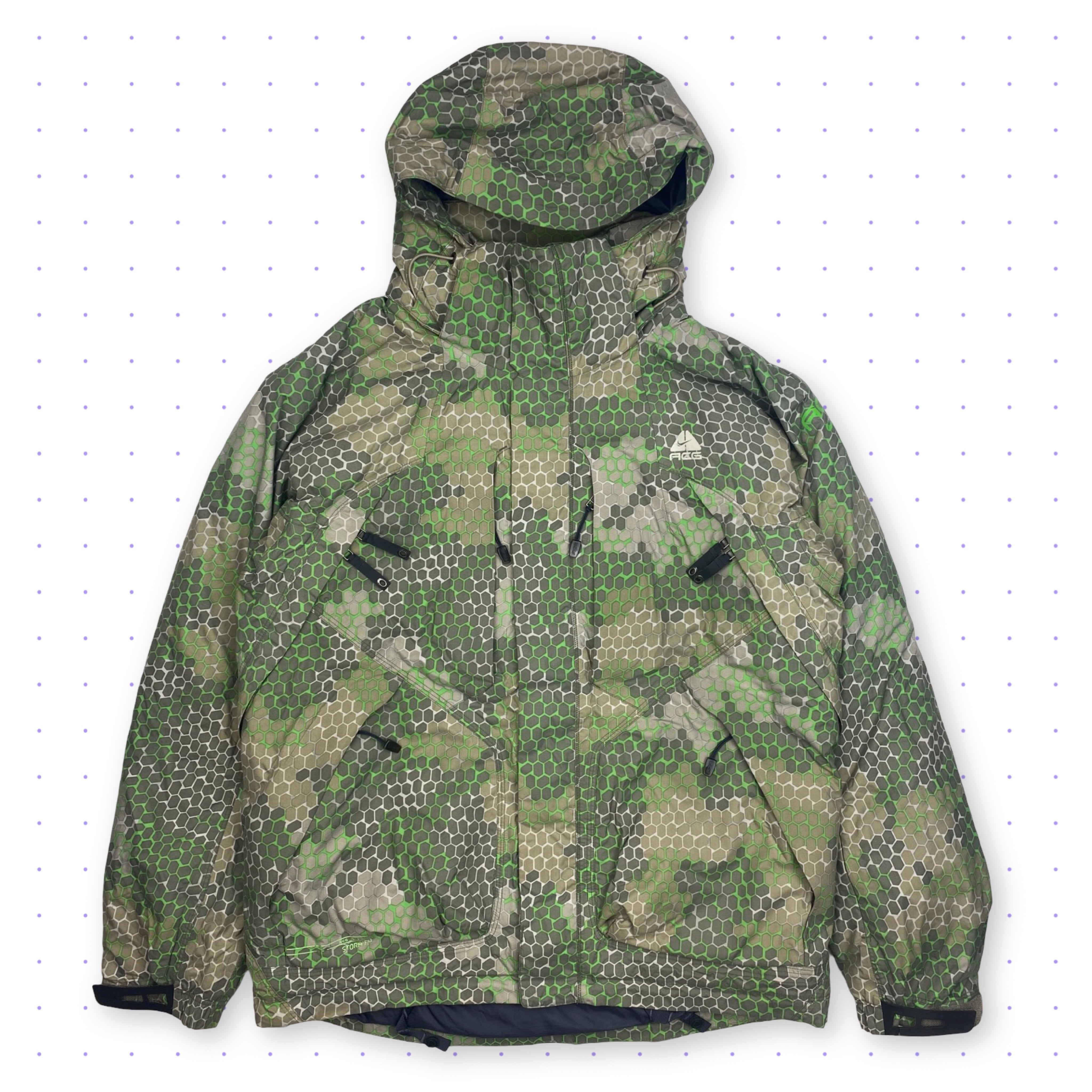 00s Nike ACG Reptile Hex Camo Padded Jacket Green – welltosell