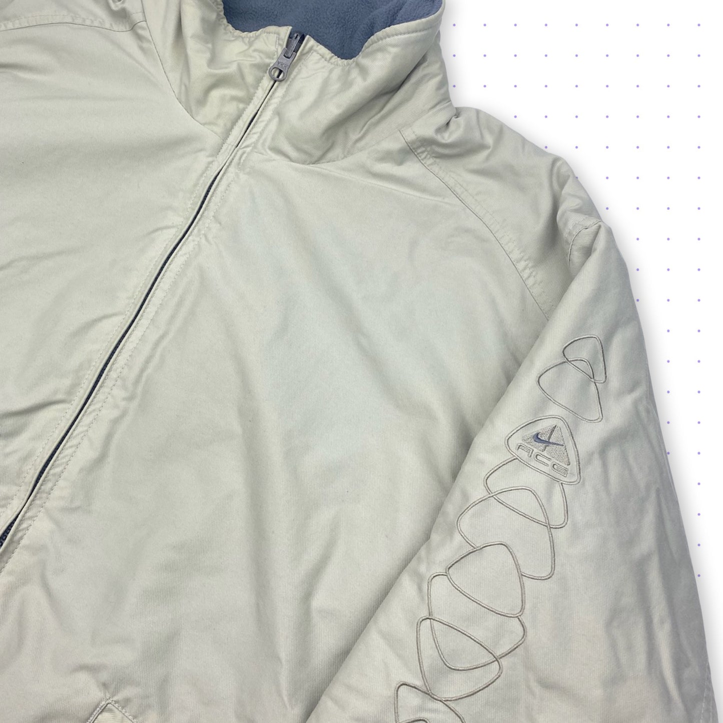 00s Nike ACG 2in1 Nylon/Fleece Reversible Jacket Beige/Grey