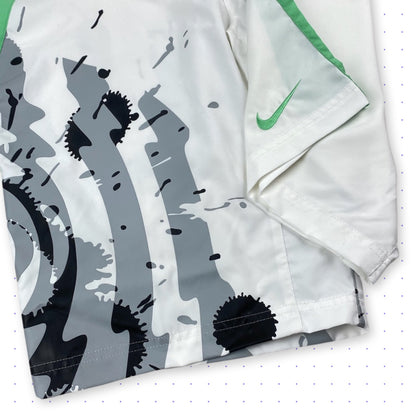 00‘s Nike Board Shorts White/Green