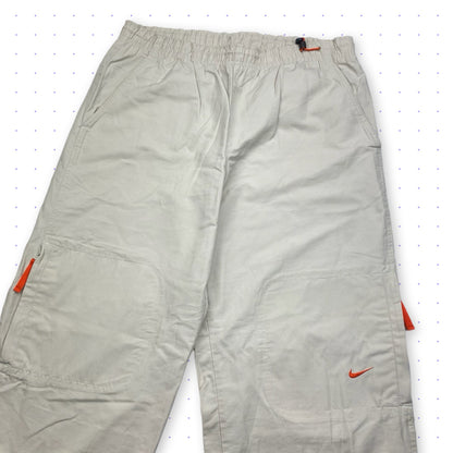 ‘01 Nike Cargo Pants Beige